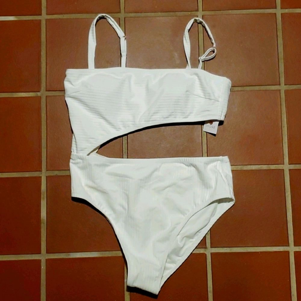 NWT Shade & Shore XL white one piece